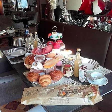 Le Relais De Chassepierre * Florenville